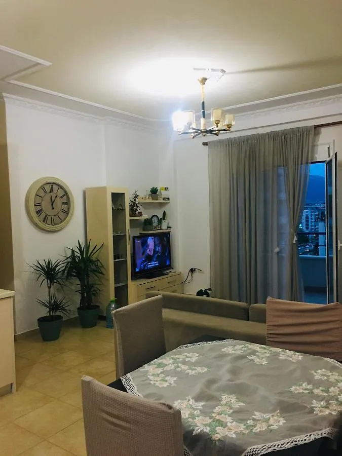 Nea'S Holiday Apartament Vlorë 公寓