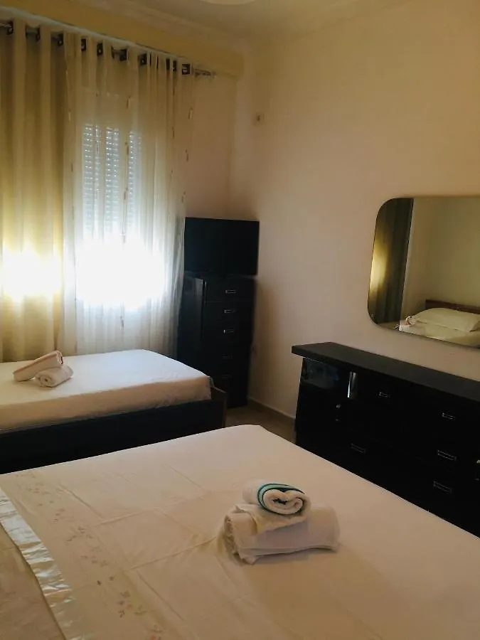 公寓 Nea'S Holiday Apartament Vlorë 阿尔巴尼亚